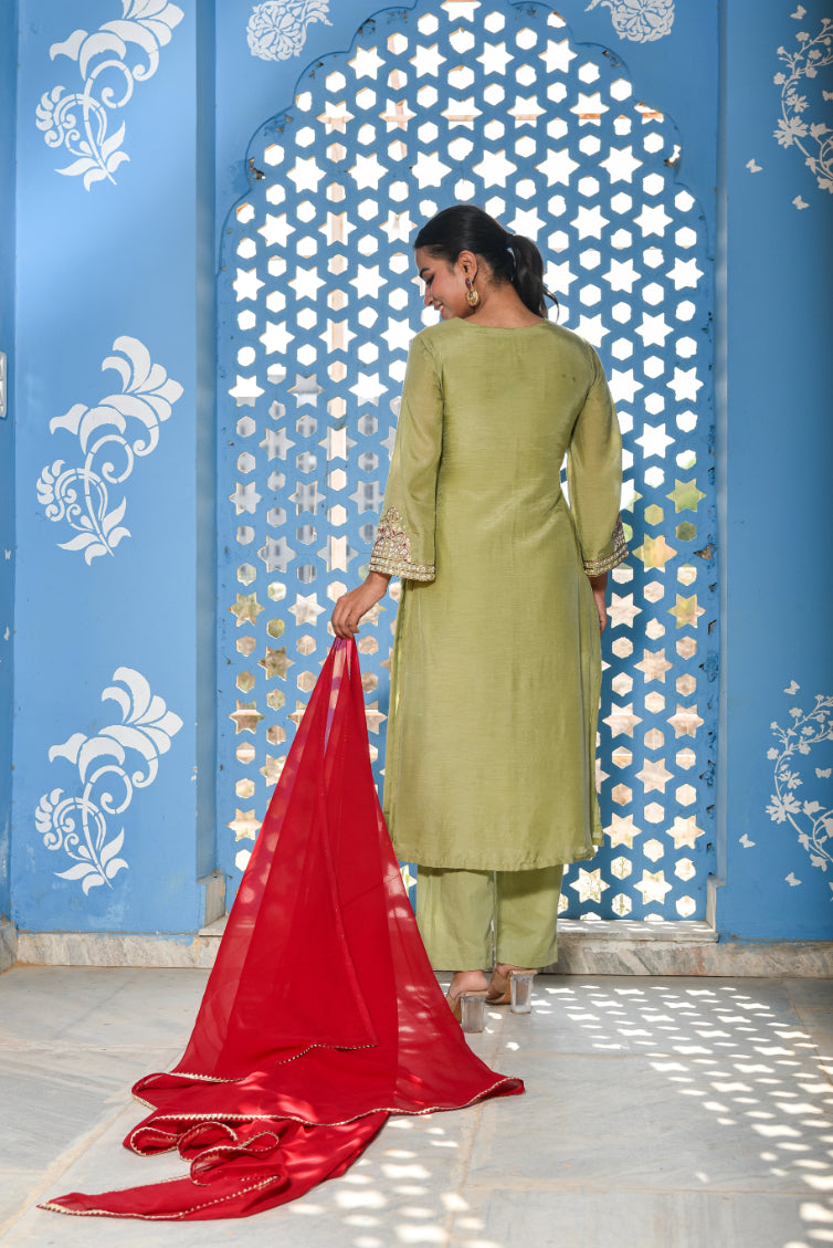 Green Heavy Embroidery Straight Kurta Set